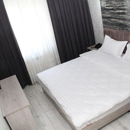 Artist Regenci Hotel طشقند المظهر الخارجي الصورة