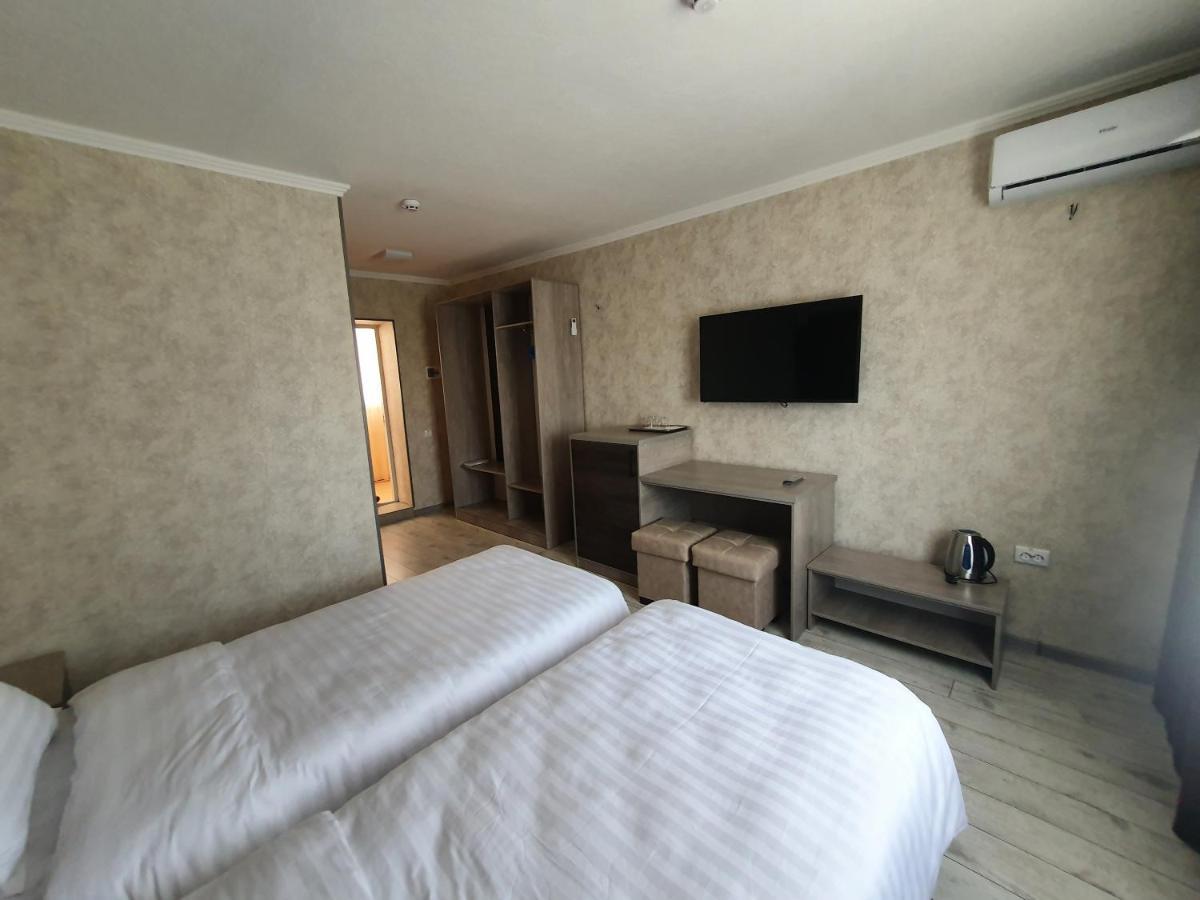 Artist Regenci Hotel طشقند المظهر الخارجي الصورة