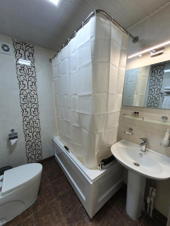 Artist Regenci Hotel طشقند المظهر الخارجي الصورة