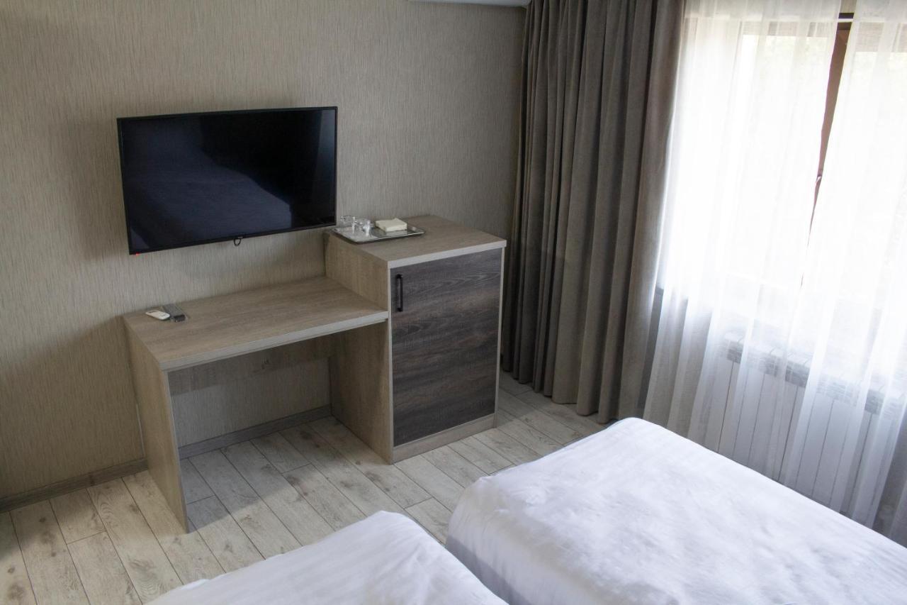 Artist Regenci Hotel طشقند المظهر الخارجي الصورة