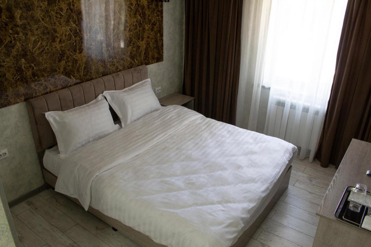 Artist Regenci Hotel طشقند المظهر الخارجي الصورة